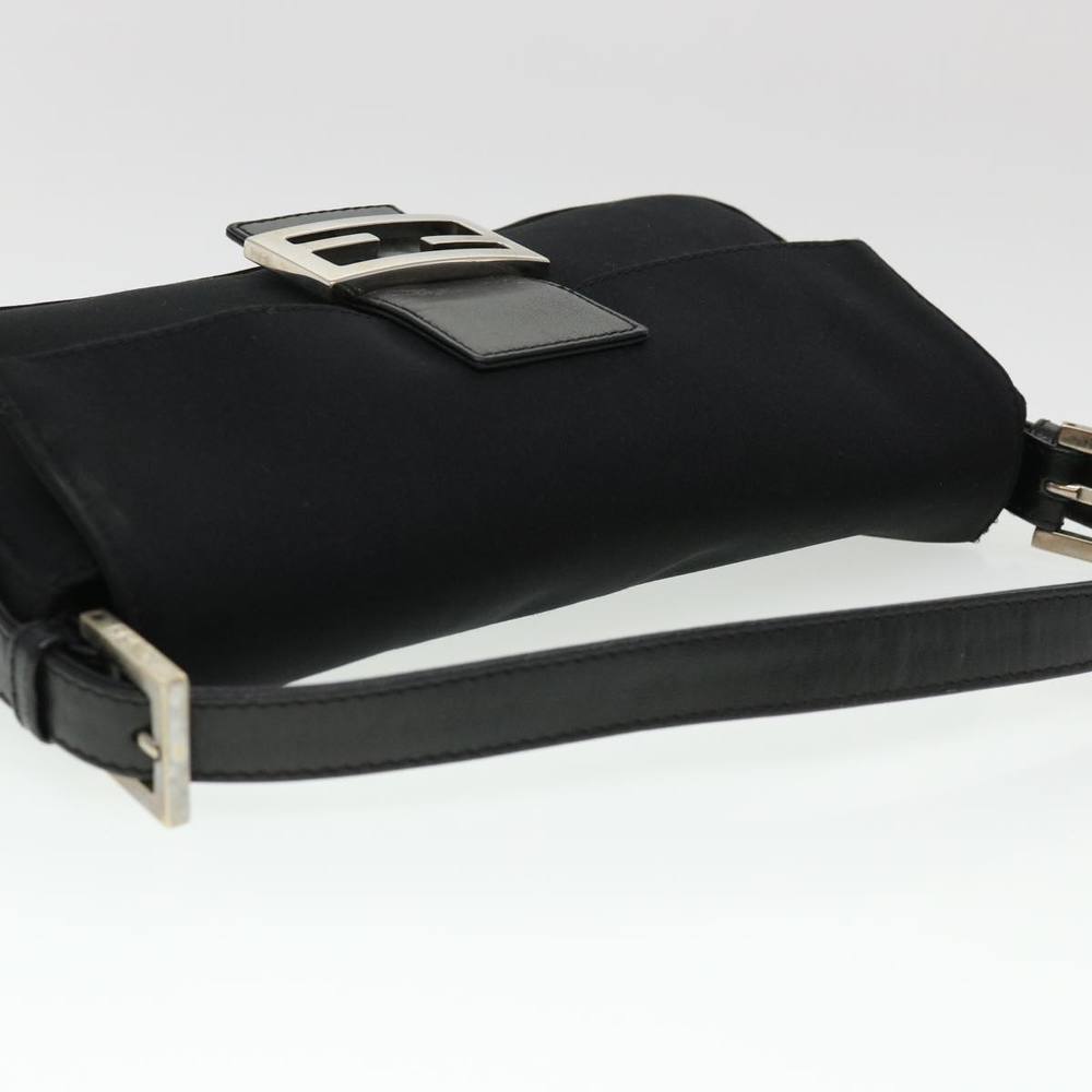 FENDI Baguette Shoulder Bag - Picture 4 of 16